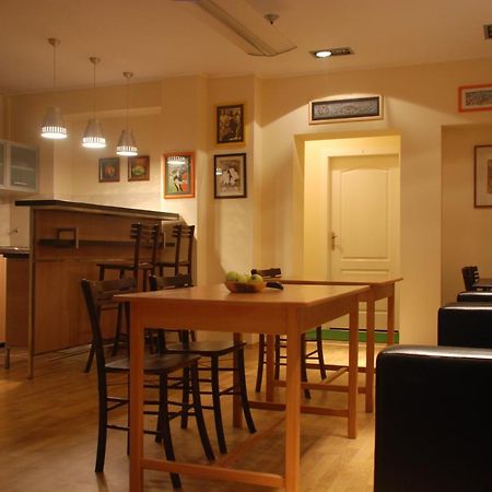 Hotel Jasmin à Belgrade Extérieur photo