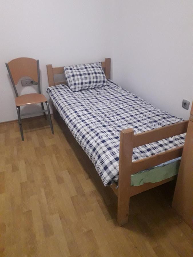 Hotel Jasmin à Belgrade Extérieur photo