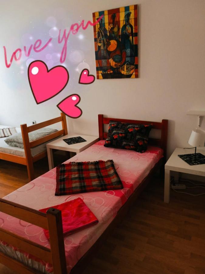 Hotel Jasmin à Belgrade Extérieur photo